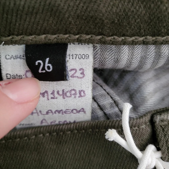 Modern American bell bottom Alameda jeans Womens Size 2 - Picture 7 of 8